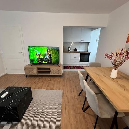 Modern Apt Near City Centre Shkodër エクステリア 写真